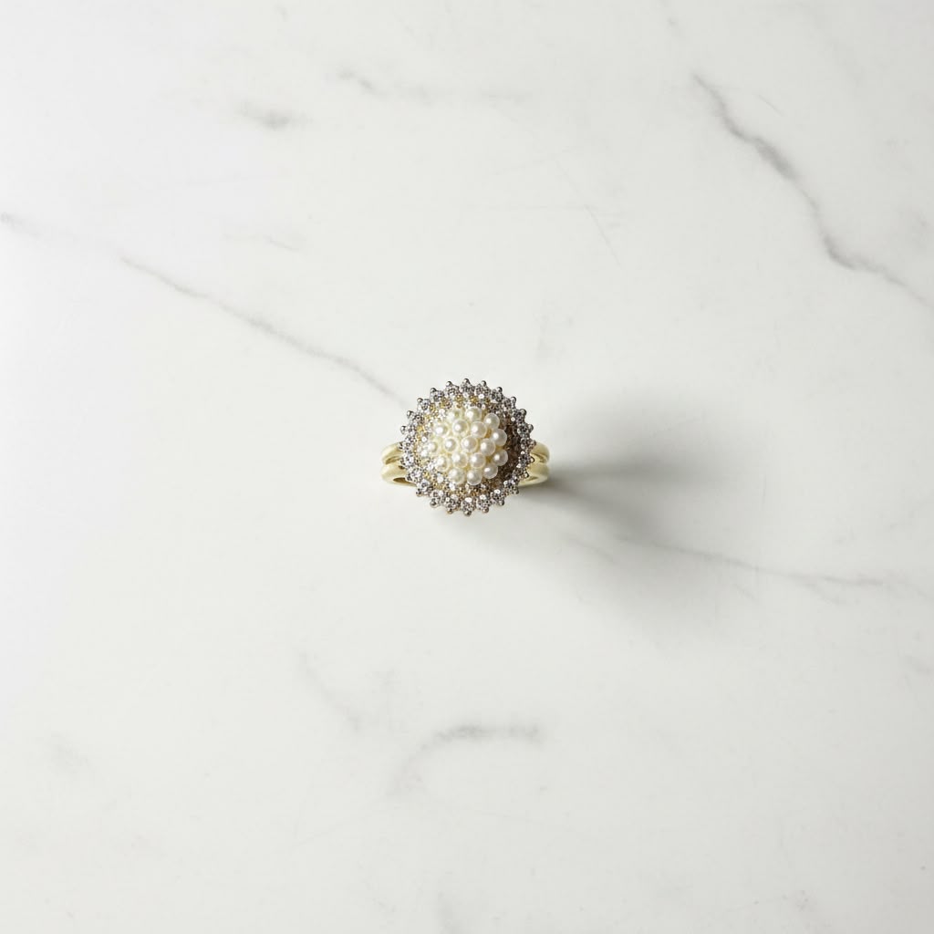 Bright pebels Ring